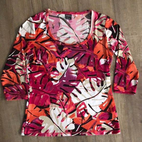 Like new! - TRIBAL Lead Print Scoop Neck 3/4 Sleeve Top - Picture 1 of 4